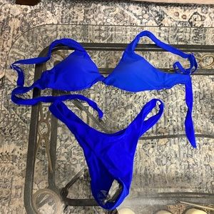 Blue cheeky bikini
